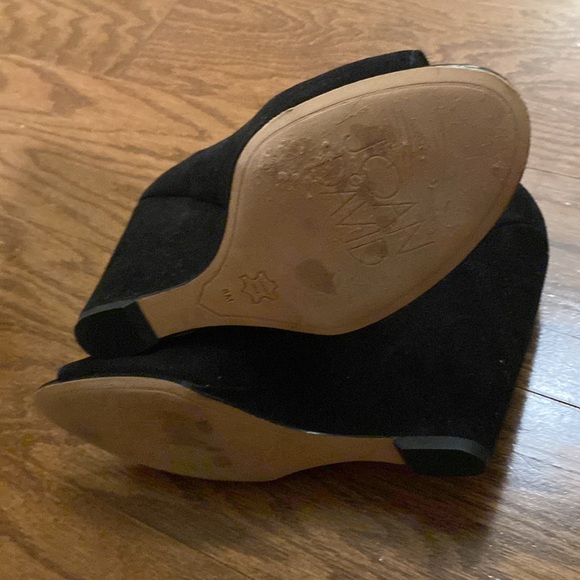 Joan & David Like New Open Toed Zip Suede Heeled Boots, Size 8M, 4”stacked hls - Picture 6 of 7